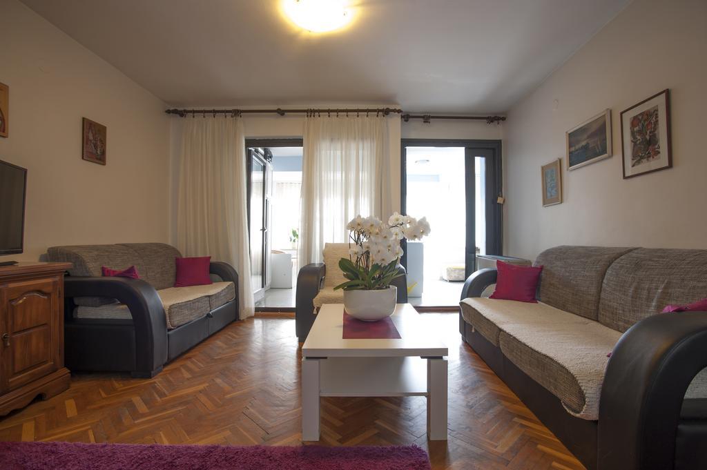 Apartman Mina Будва Екстер'єр фото